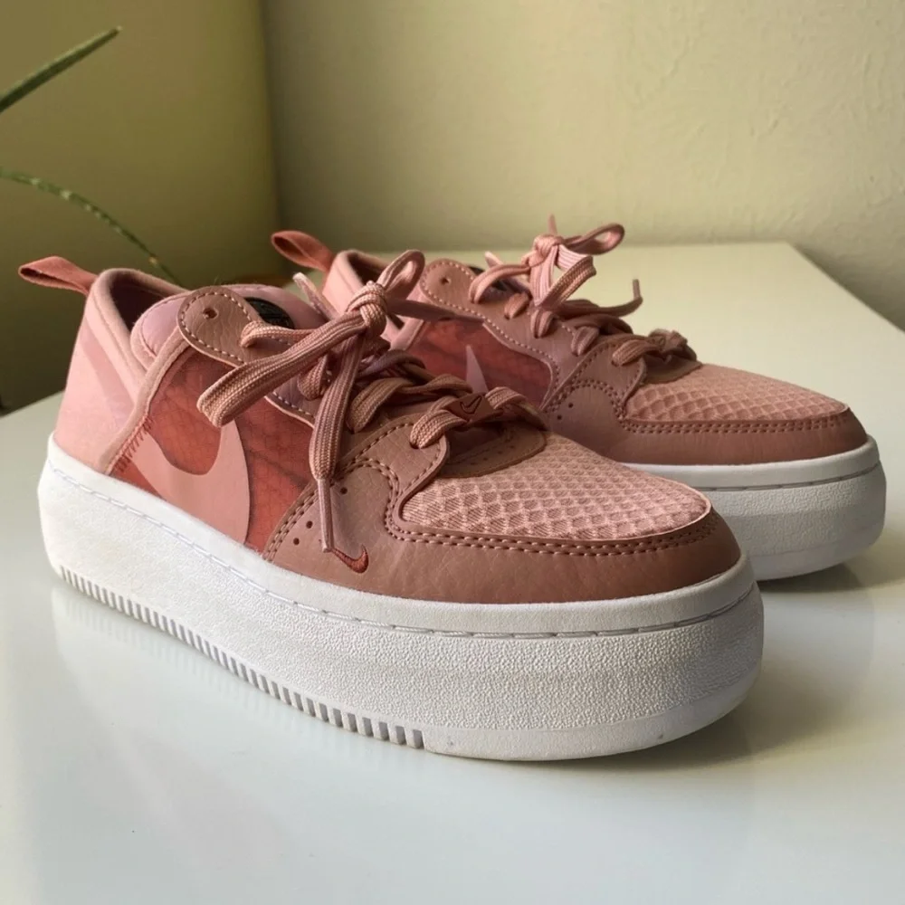 Nike Women’s Court Vision Alta TXT Rust Pink Sneakers size 7.5 - Picture 2 of 4